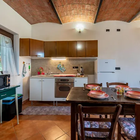 Appartamento Casa Dei Nonni By Interhome